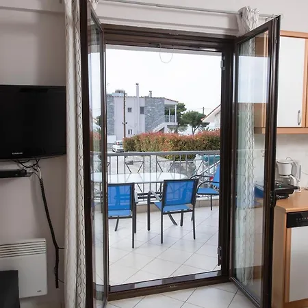 Punda 4 Seasons Apartment Diakopto Exterior photo